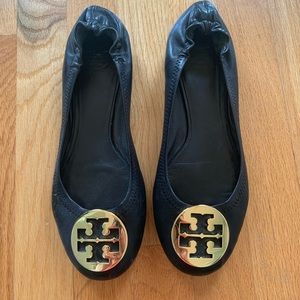 Tory Burch reva flat